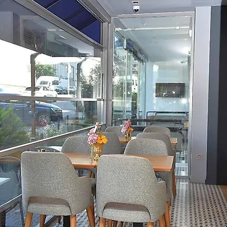 Levent Lavandula 3*