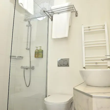 Levent Lavandula Ξενοδοχείο 3*